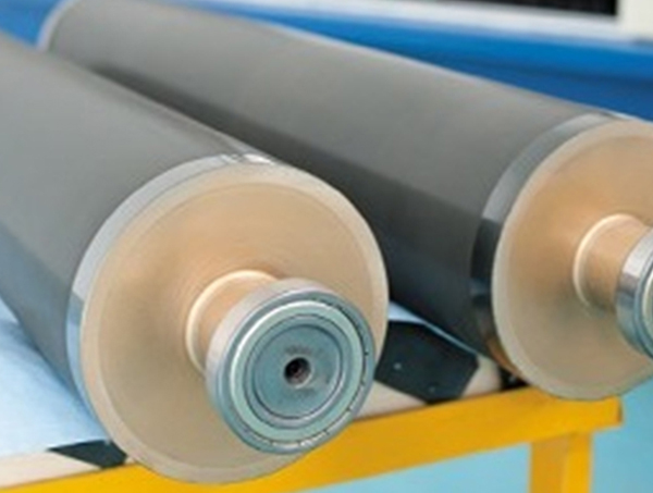 Mitkä ovat kovametallipäällysteisten telojen edut teollisissa sovelluksissa?